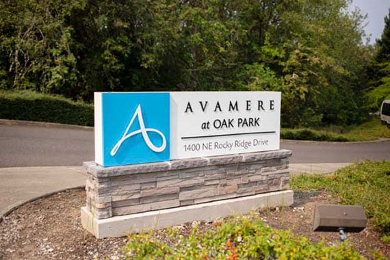 Avamere at Oak Park Front Signage